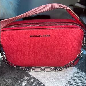 Authentic Michael Kors Small bag clean